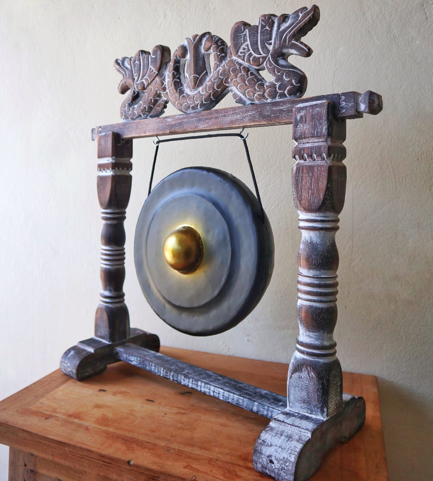 Tíbeskar Singing bowl og Tingsha bjöllur