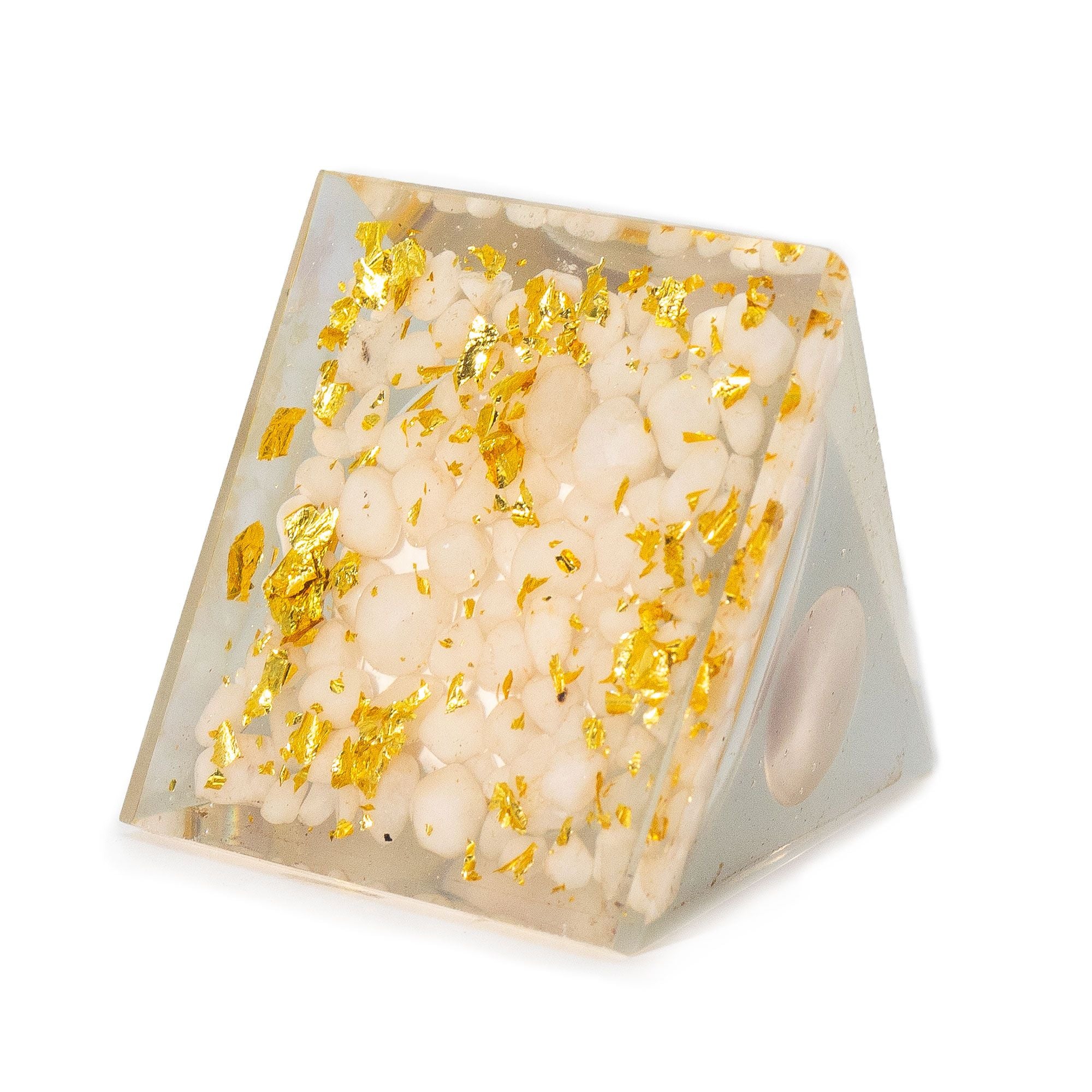 Med Organite Pryamids 7x6cm - Floating Quatz Sphere - Quatz Chunks