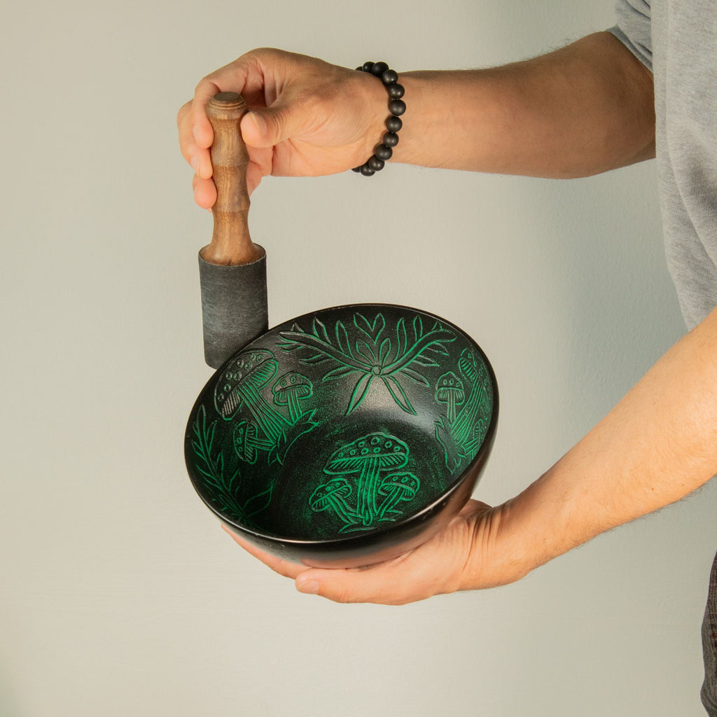 Aluminum Singing Bowl - Magic Mushroom - Green (20cm)