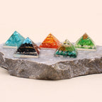 Sm Orgonite Pyramid 25mm Gemchips and Copper (assorted colours/designs)