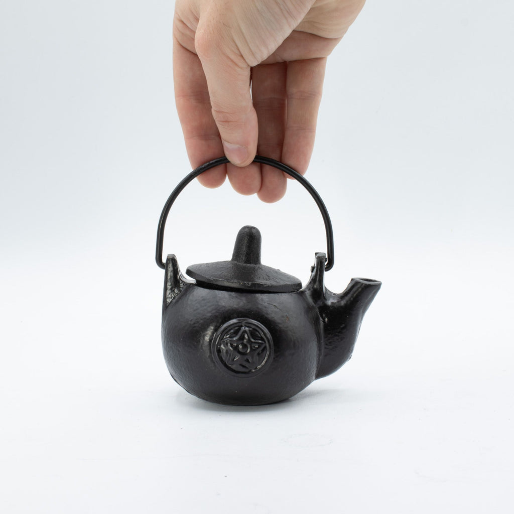 Small Cast Iron Ritual Pot with Pentagon 8x8x10cm
