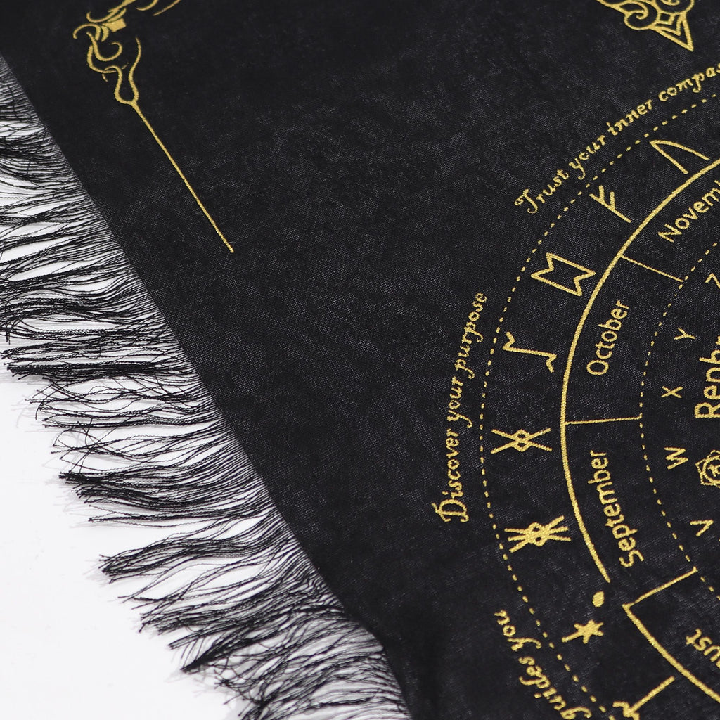 Ancient Witch Pendulum Divination Cloth - Sun Face - Black & Gold