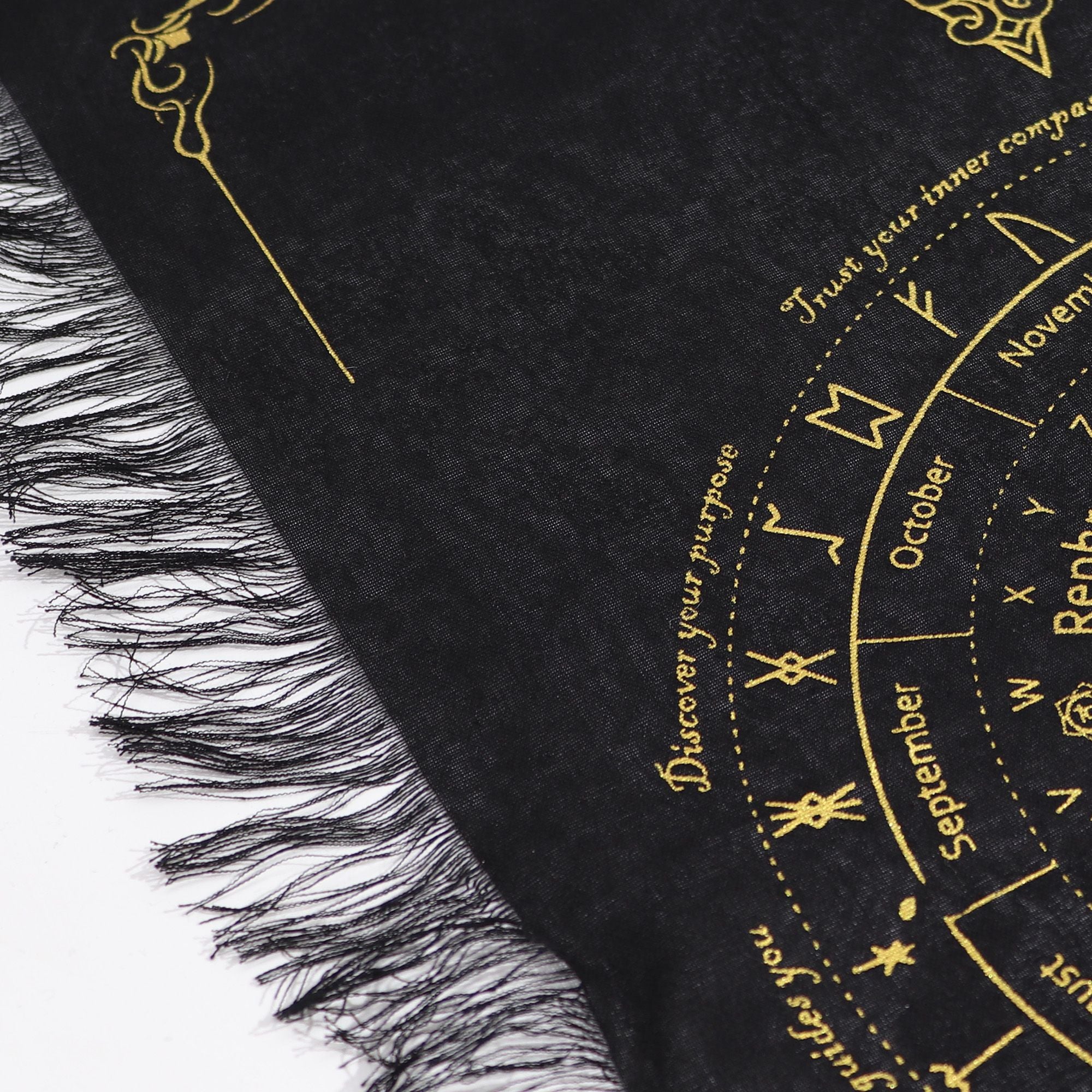 Ancient Witch Pendulum Divination Cloth - Sun Face - Black & Gold
