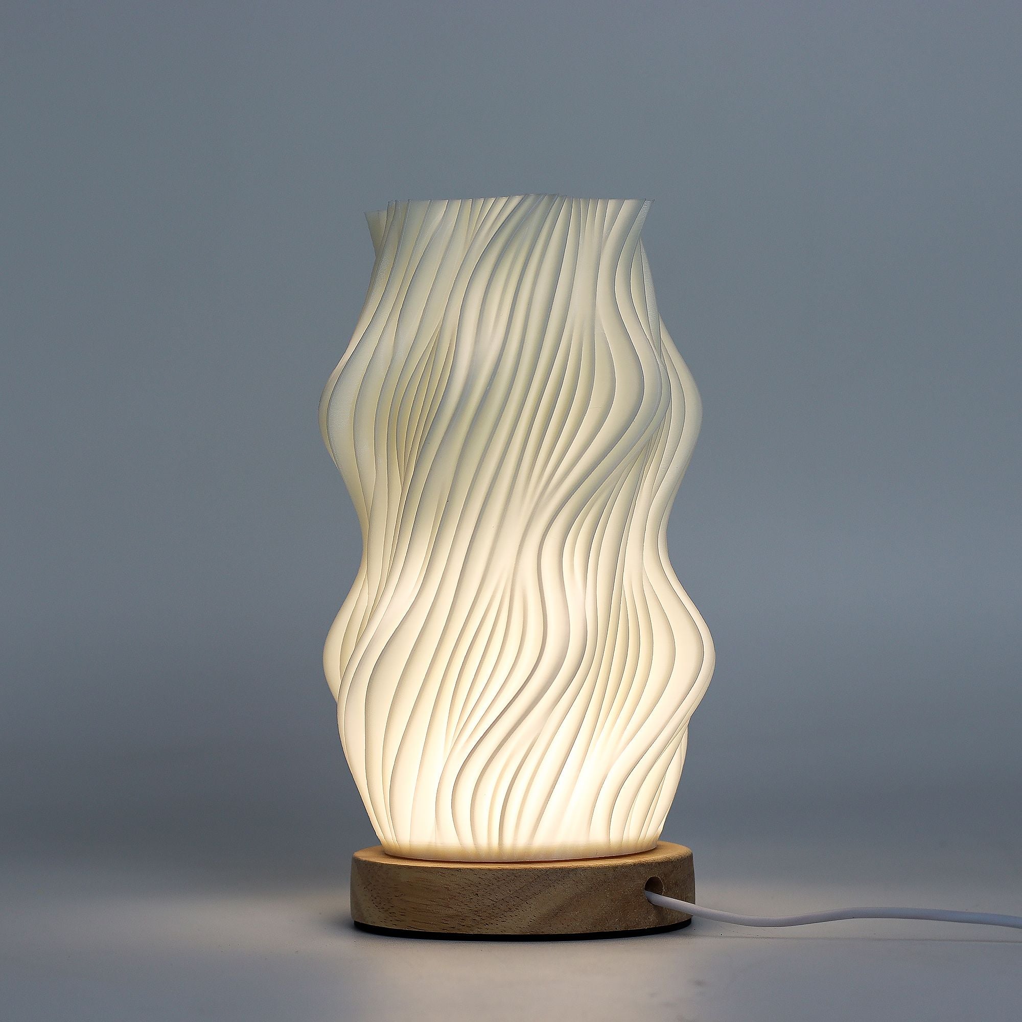 New Wave Lamp - USB (C) - 3 settings - Star Twisted