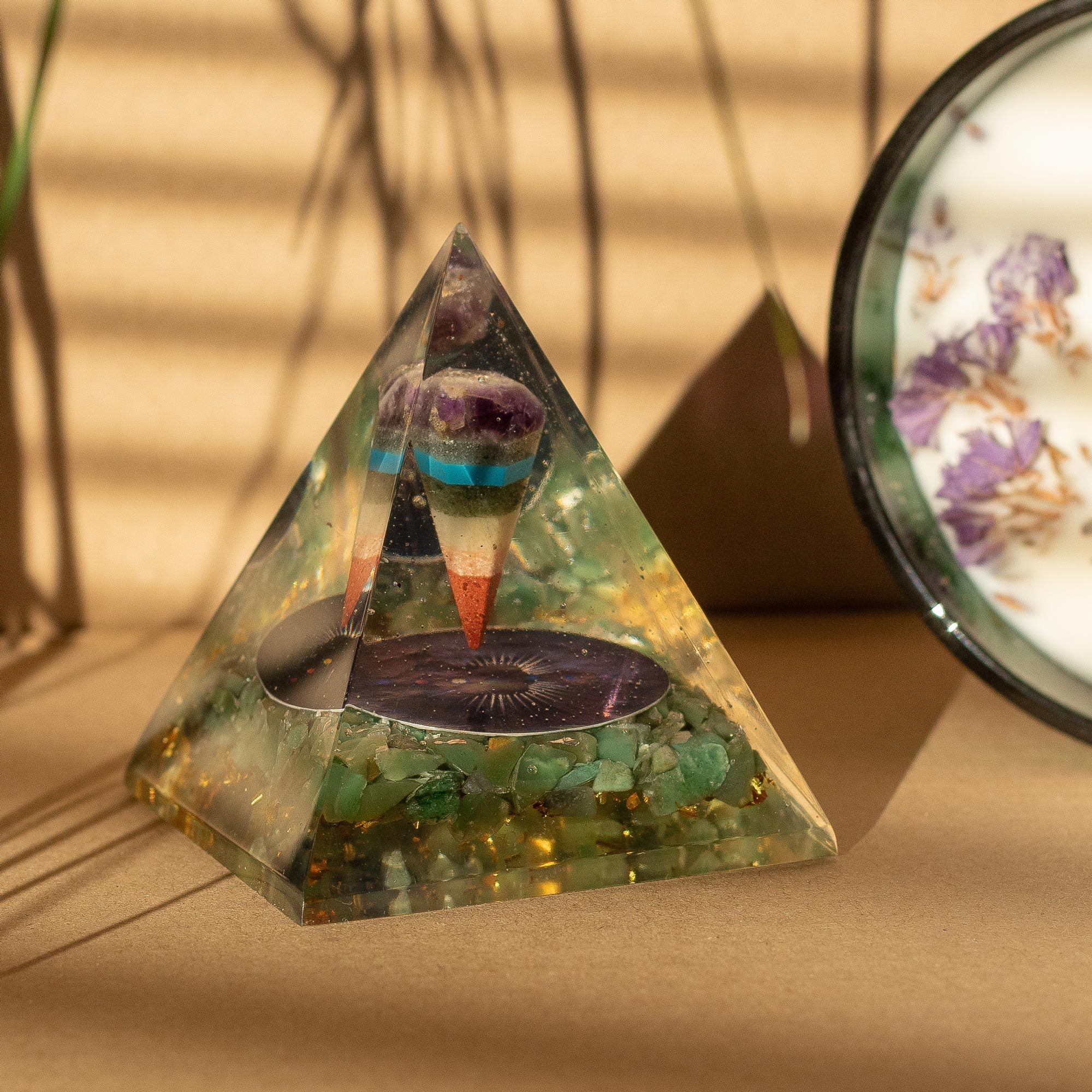 Med Organite Pryamids 7x6cm - Pendulum - Green Adventurine Chips