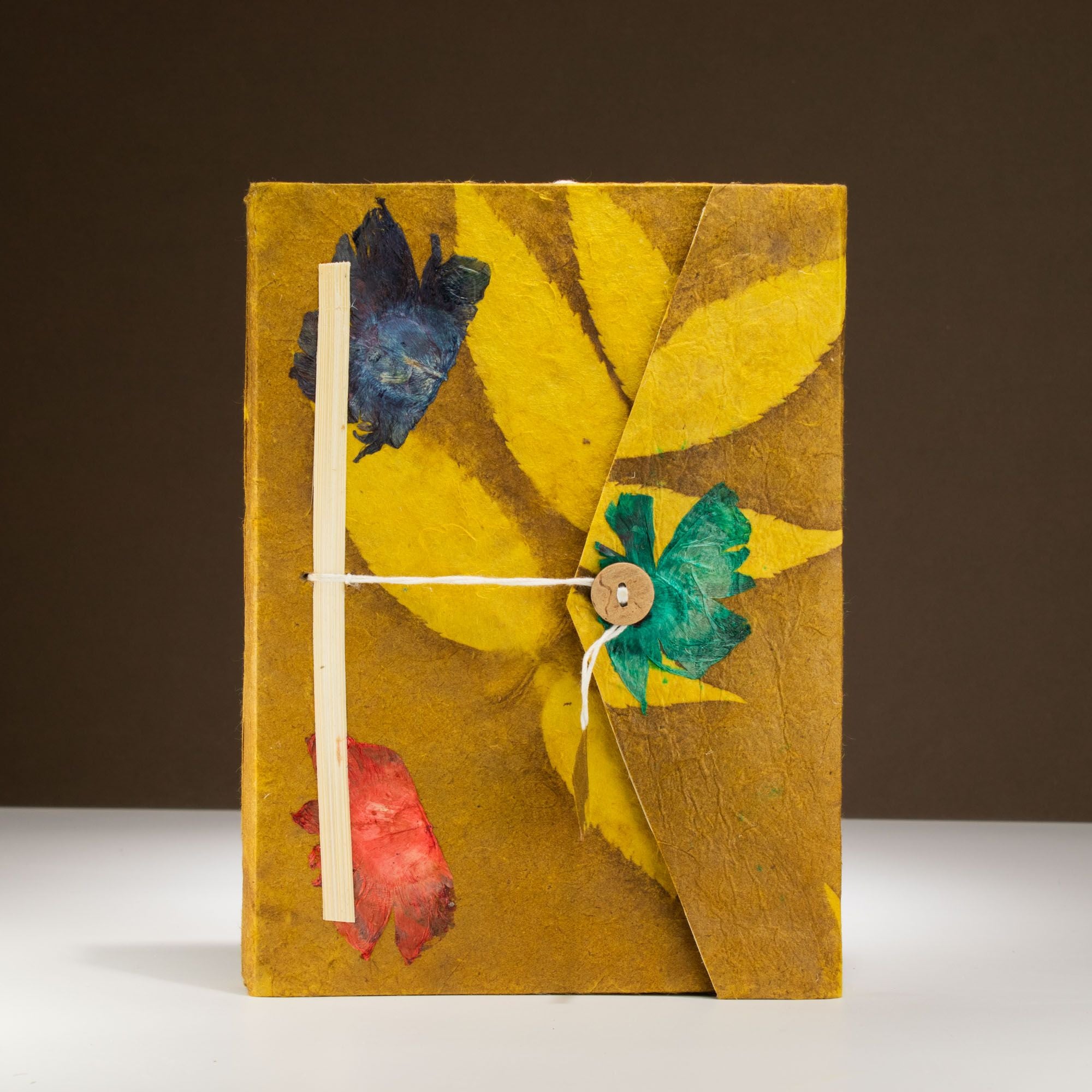 Lokta Bold Floral Notebook – Large (21x15cm) – 45 Leaves – Includes Bookmark – Mustard Brown
