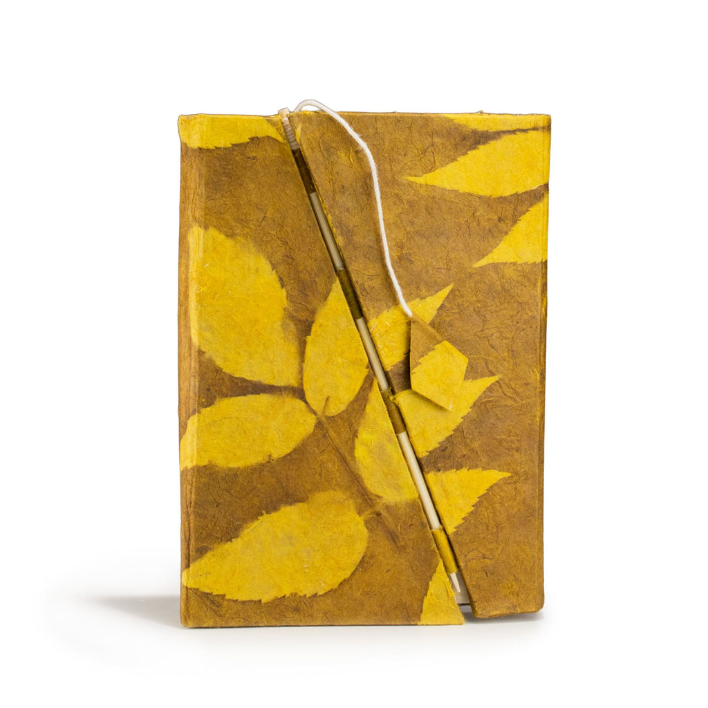 Lokta Bold Floral Bamboo Lock Notebook – Medium (15x12cm) – 45 Leaves – Mustard Brown