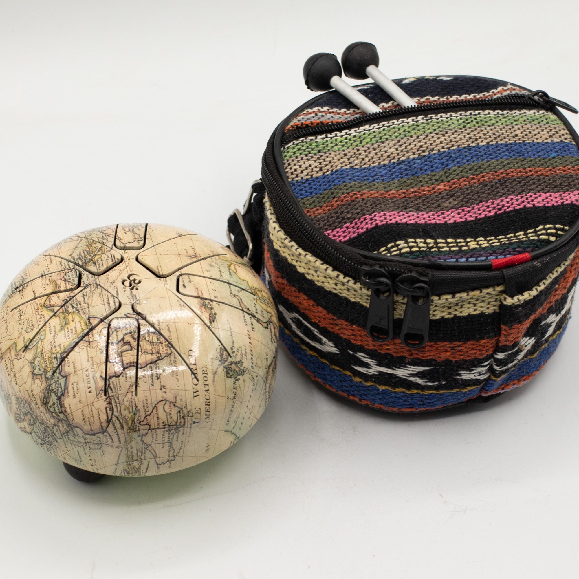 Small Hapi Drum Atlas- 13x9cm